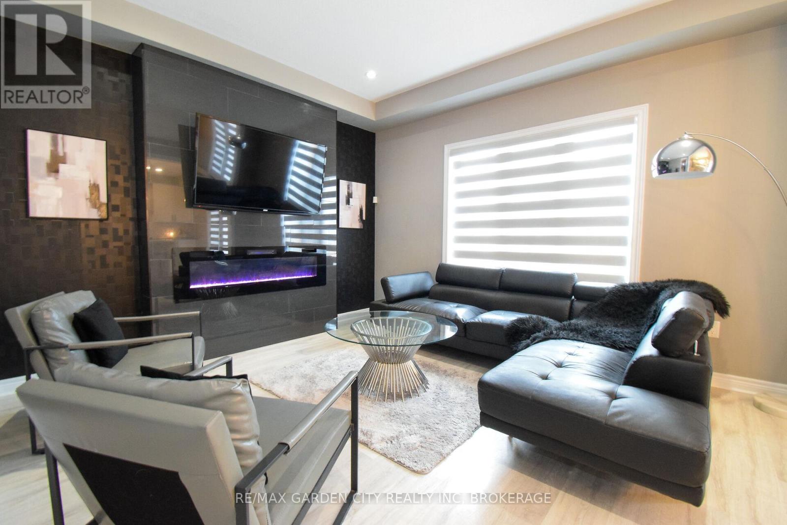 229 SHOREVIEW DRIVE - 7