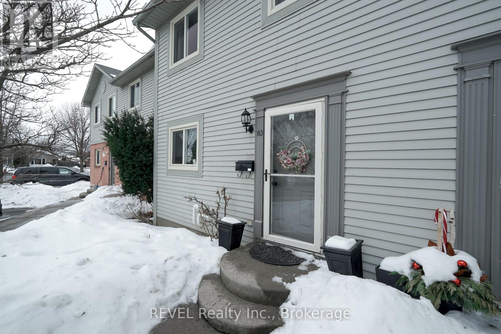 #80 65 DORCHESTER BOULEVARD - 4