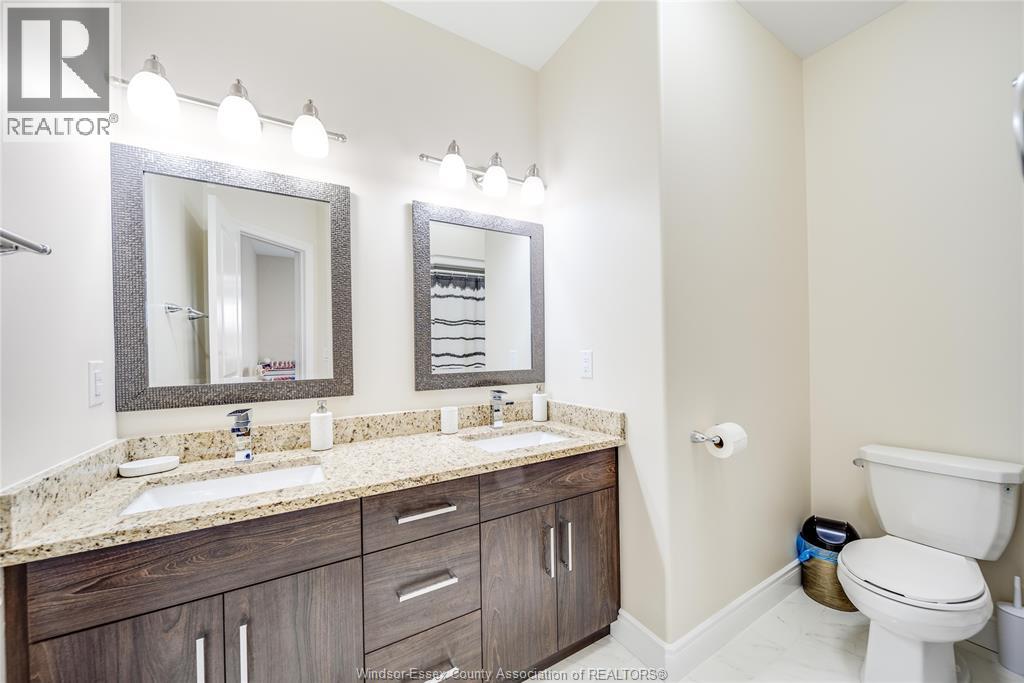 1649 BARKLEY AVENUE - 19