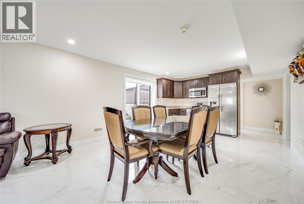1649 BARKLEY AVENUE - 33