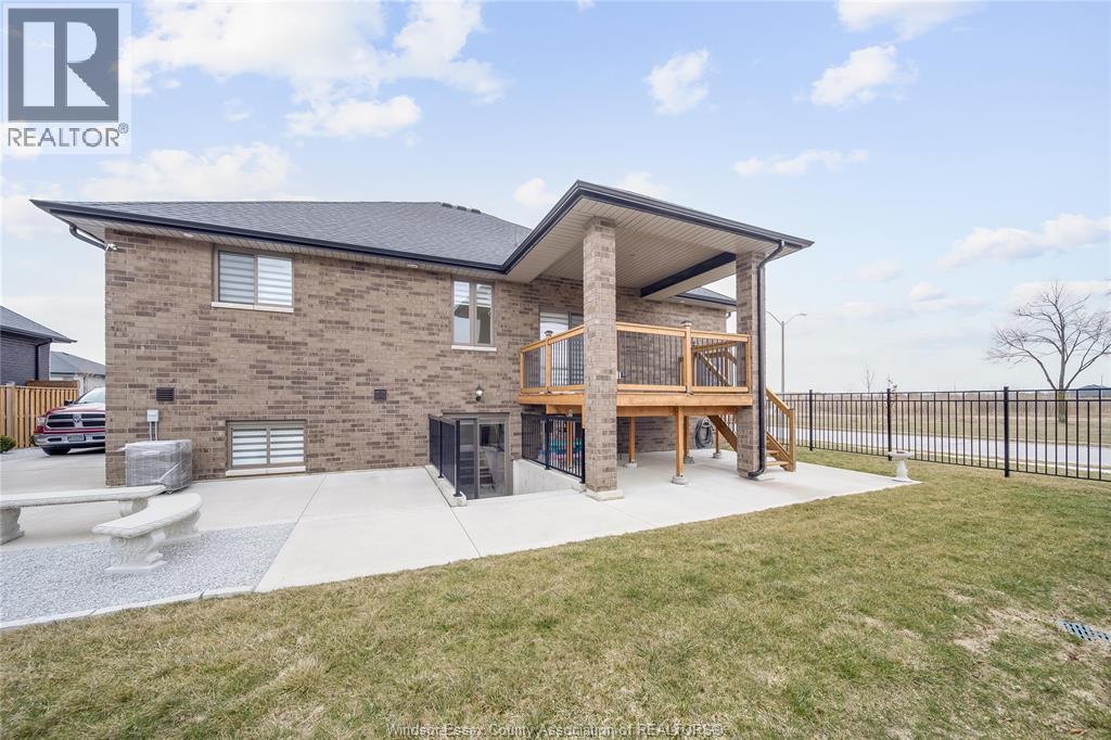 1649 BARKLEY AVENUE - 45