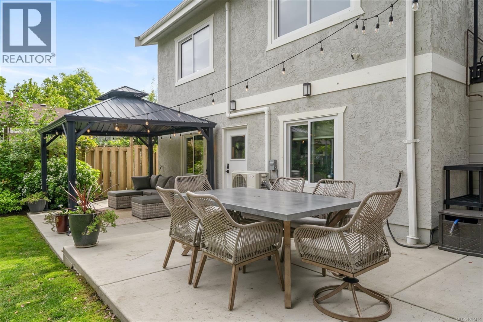 1360 McNair St - 32