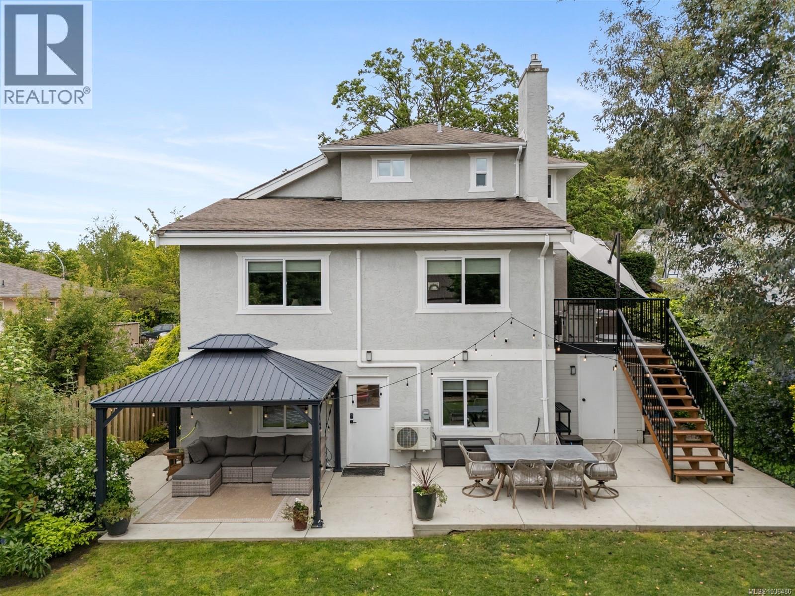 1360 McNair St - 4