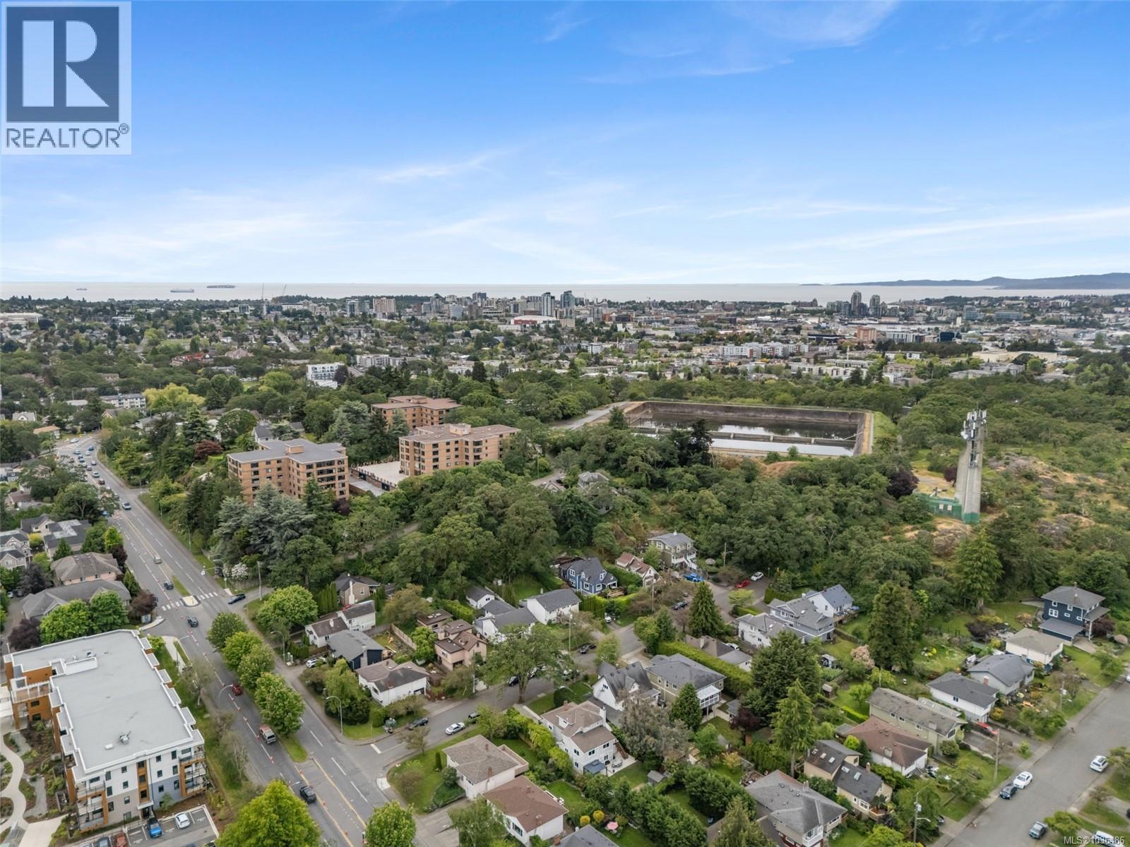  1360 McNair Street, Victoria