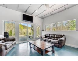 25 Ch. Thibault, Val Des Monts, QC J8N4H6 Photo 26