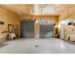 25 Ch. Thibault, Val Des Monts, QC J8N4H6 Photo 31