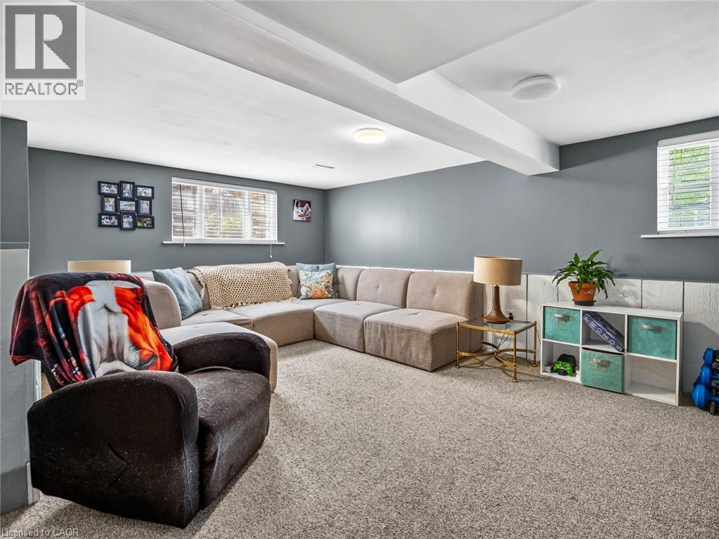 21 HILDA Street - 22