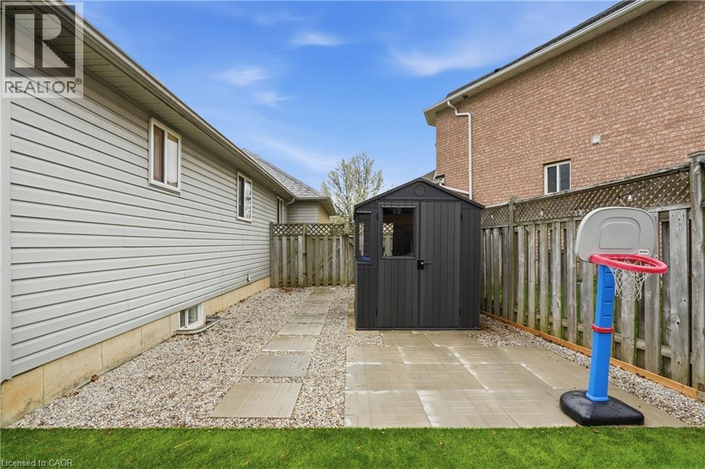 2 AMORE Boulevard, Hamilton, Ontario, L9B2V3 — Photo 28