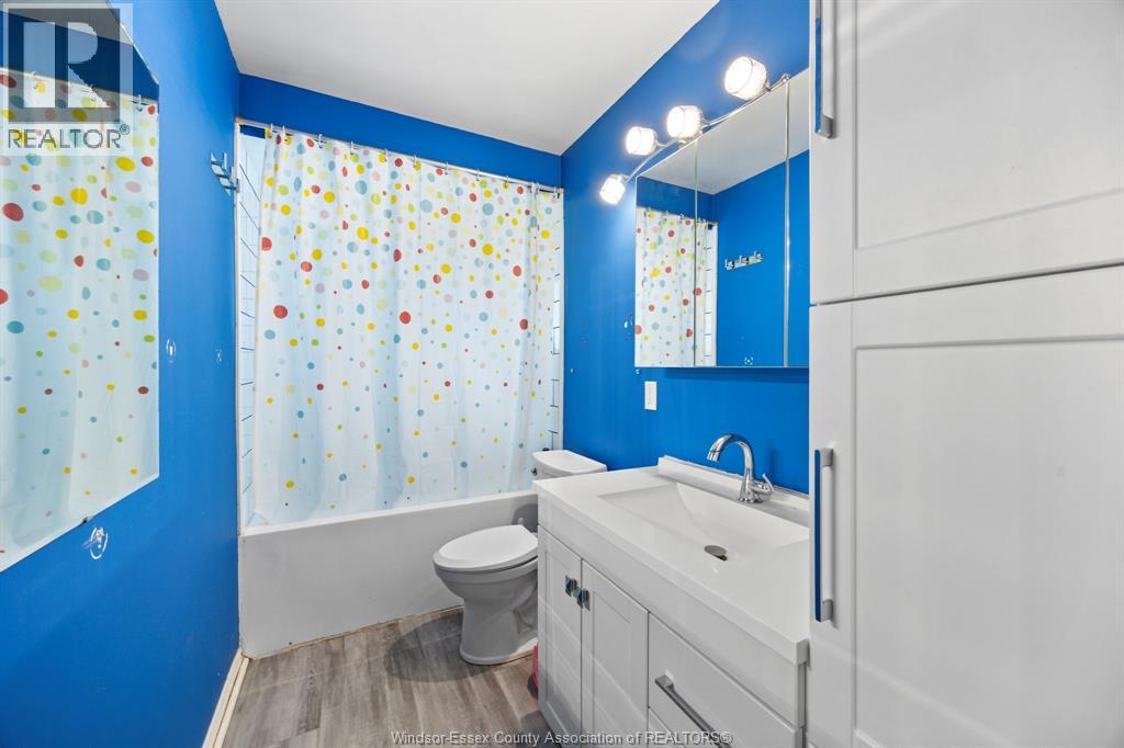 885 ISACK DRIVE, Windsor, Ontario, N8S3W6 — Photo 3