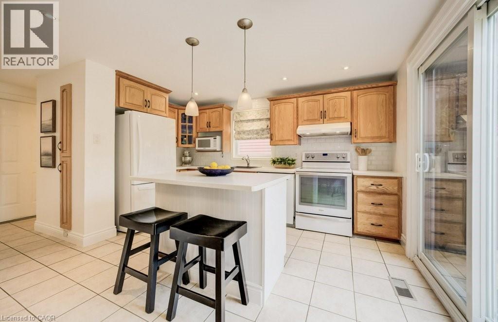 106 PARKLAND Crescent, Kitchener, Ontario, N2N1S4 — Photo 42