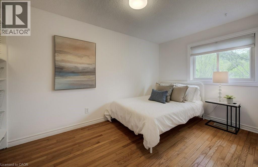 106 PARKLAND Crescent - 27