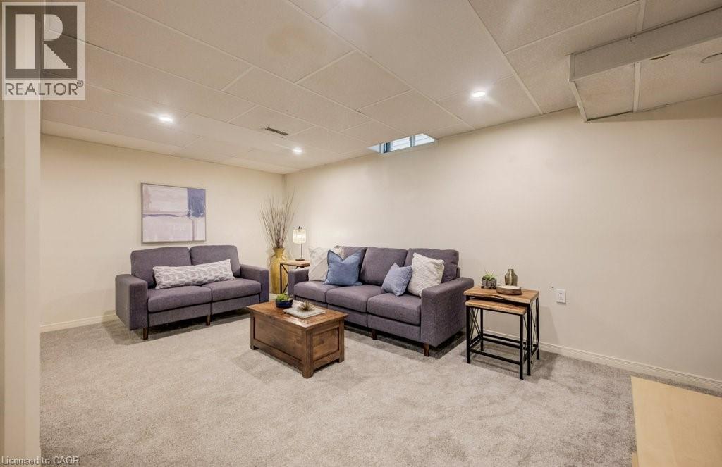 106 PARKLAND Crescent - 32