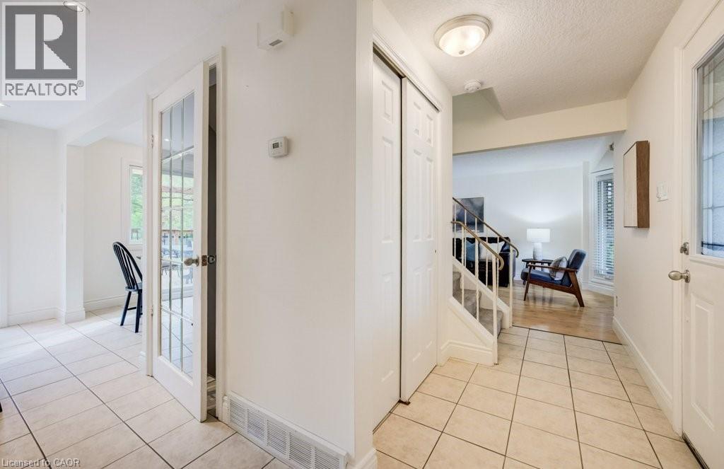 106 PARKLAND Crescent, Kitchener, Ontario, N2N1S4 — Photo 22