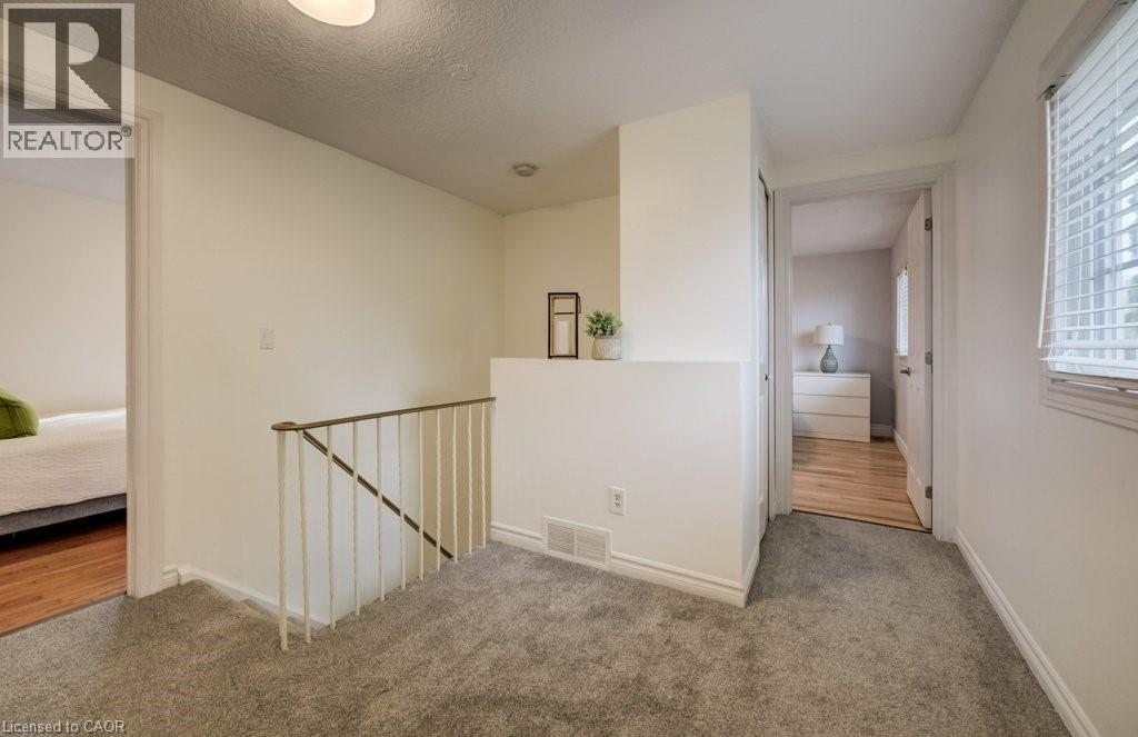 106 PARKLAND Crescent, Kitchener, Ontario, N2N1S4 — Photo 30