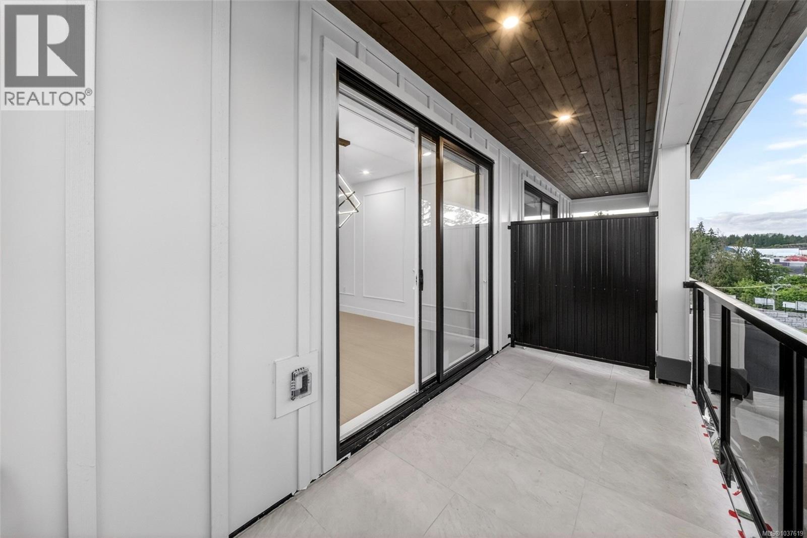 2122 Kingbird Dr - 29