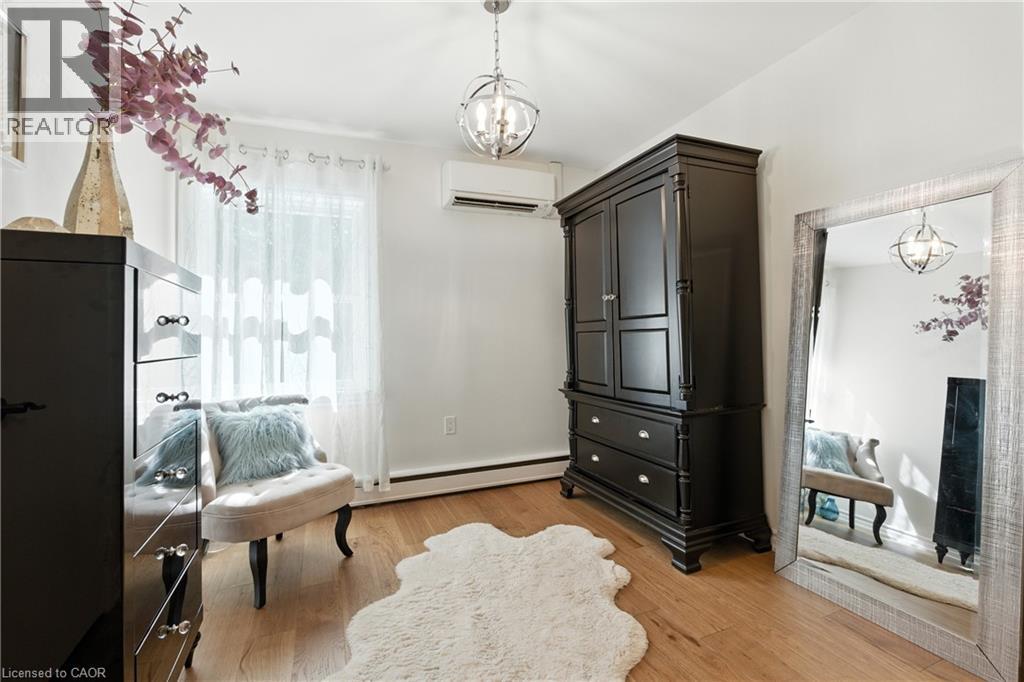 48 BRENTWOOD Drive - 18