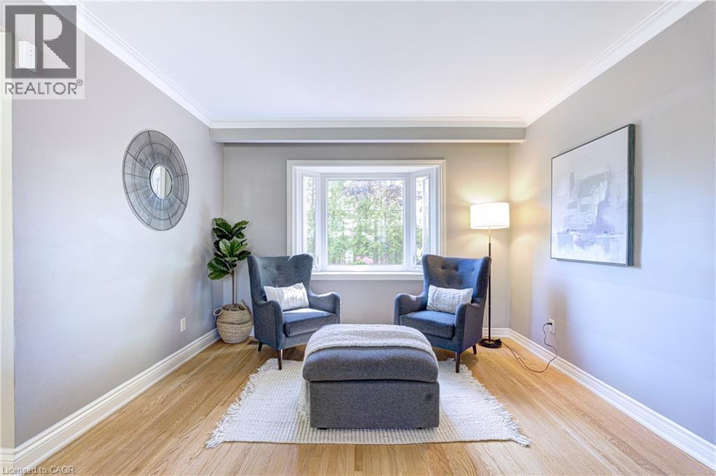 418 SOUTHLAND Crescent, Oakville, Ontario, L6L3N8 — Photo 9