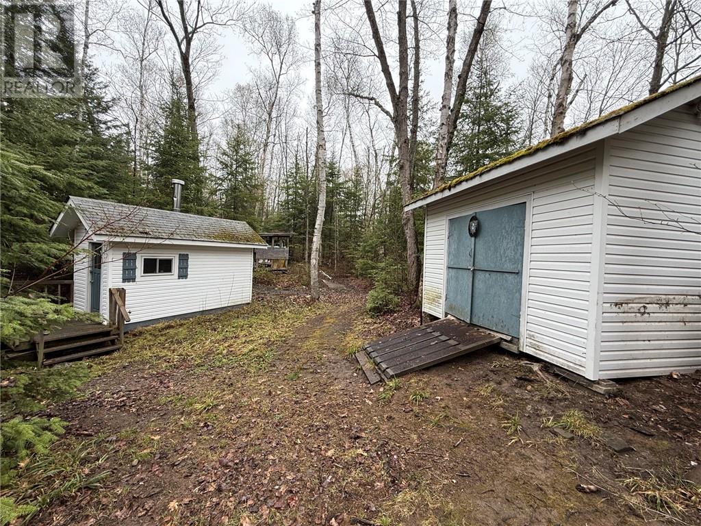 Lot 37 Agnew Lake - 16