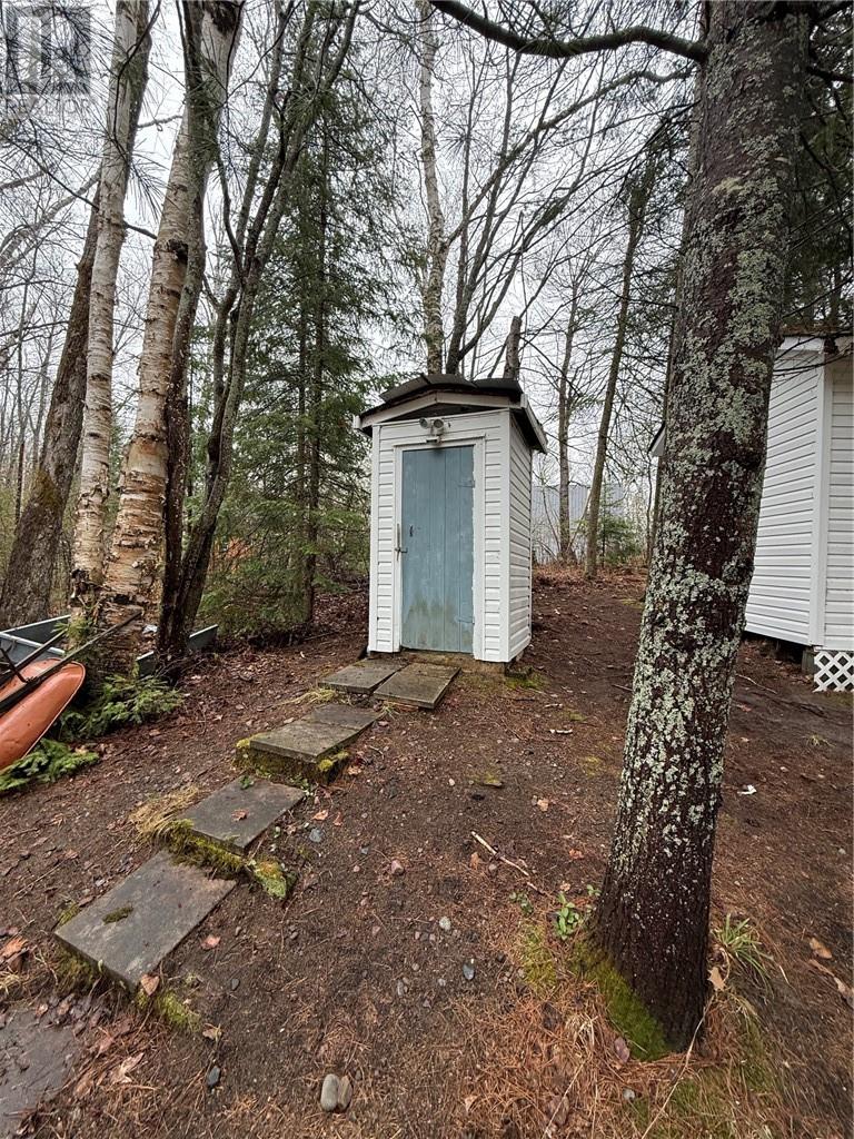 Lot 37 Agnew Lake - 18