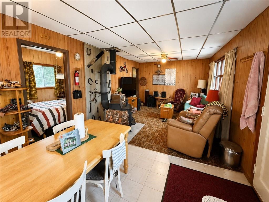 Lot 37 Agnew Lake - 8