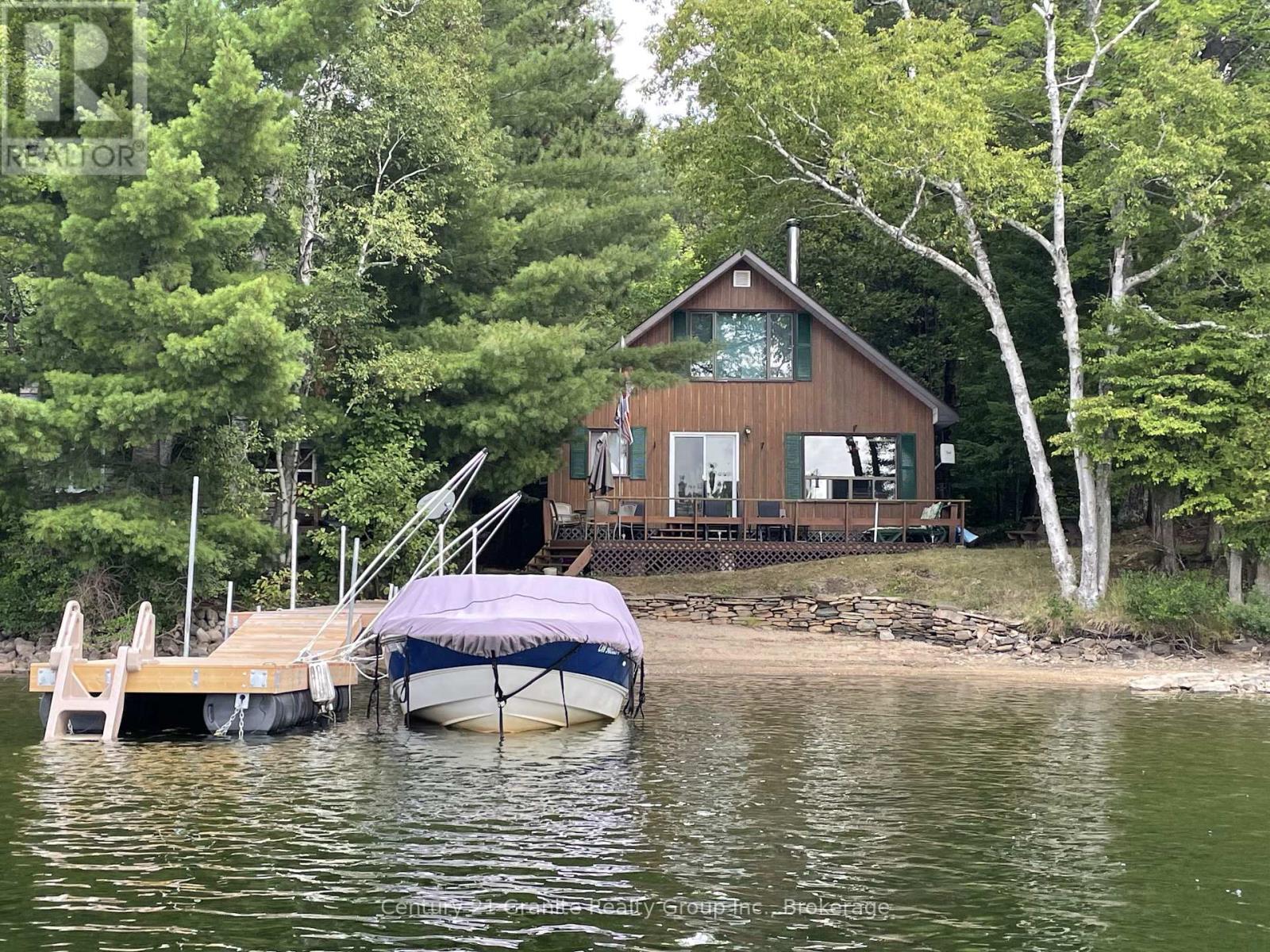 1100 FAIRFIELD BAY DRIVE S - 1