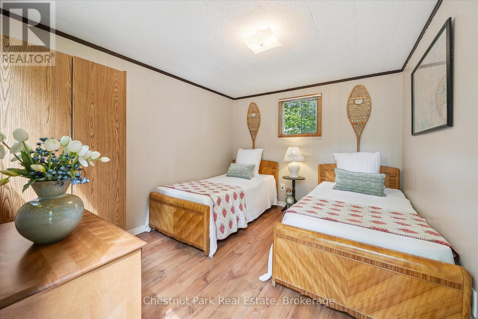 1492 #3 NORTH SHORE ROAD - 33
