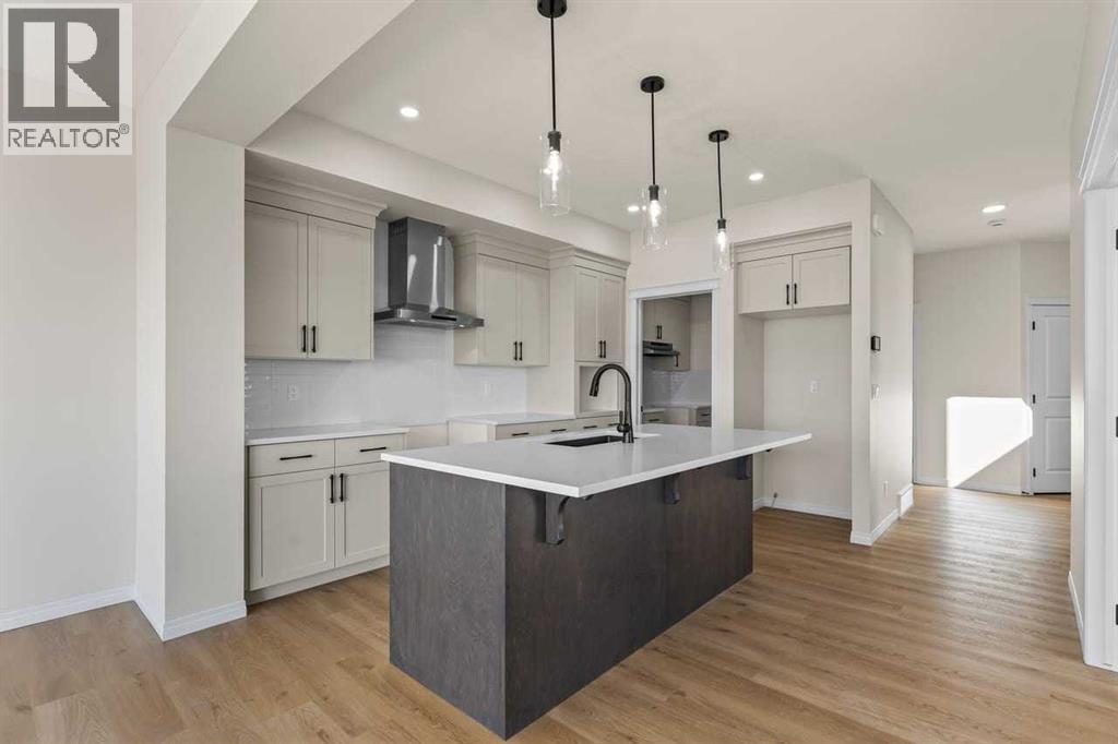 127 Corner Glen Grove NE - 10