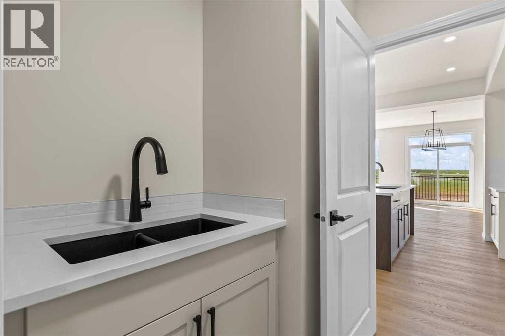 127 Corner Glen Grove NE - 13