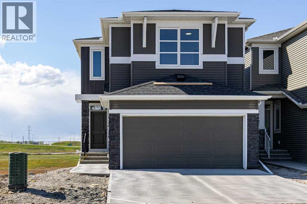 127 Corner Glen Grove NE - 2
