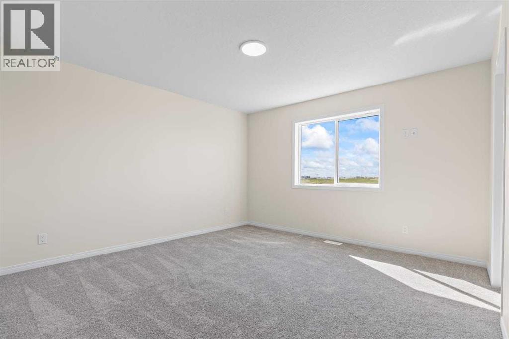 127 Corner Glen Grove NE - 26