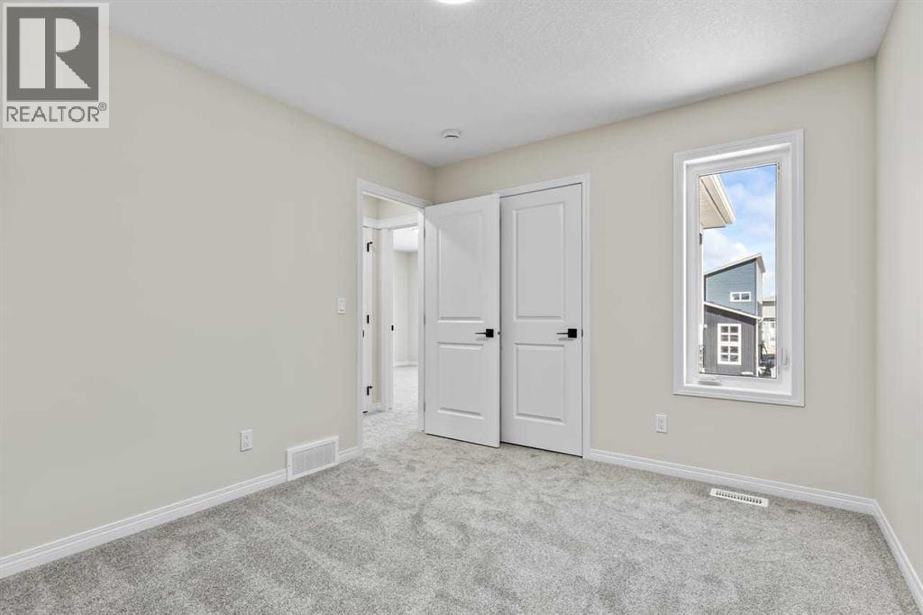 127 Corner Glen Grove NE - 36