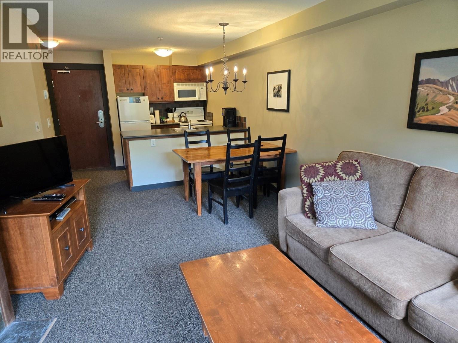 #305 2070 Summit Drive - 15