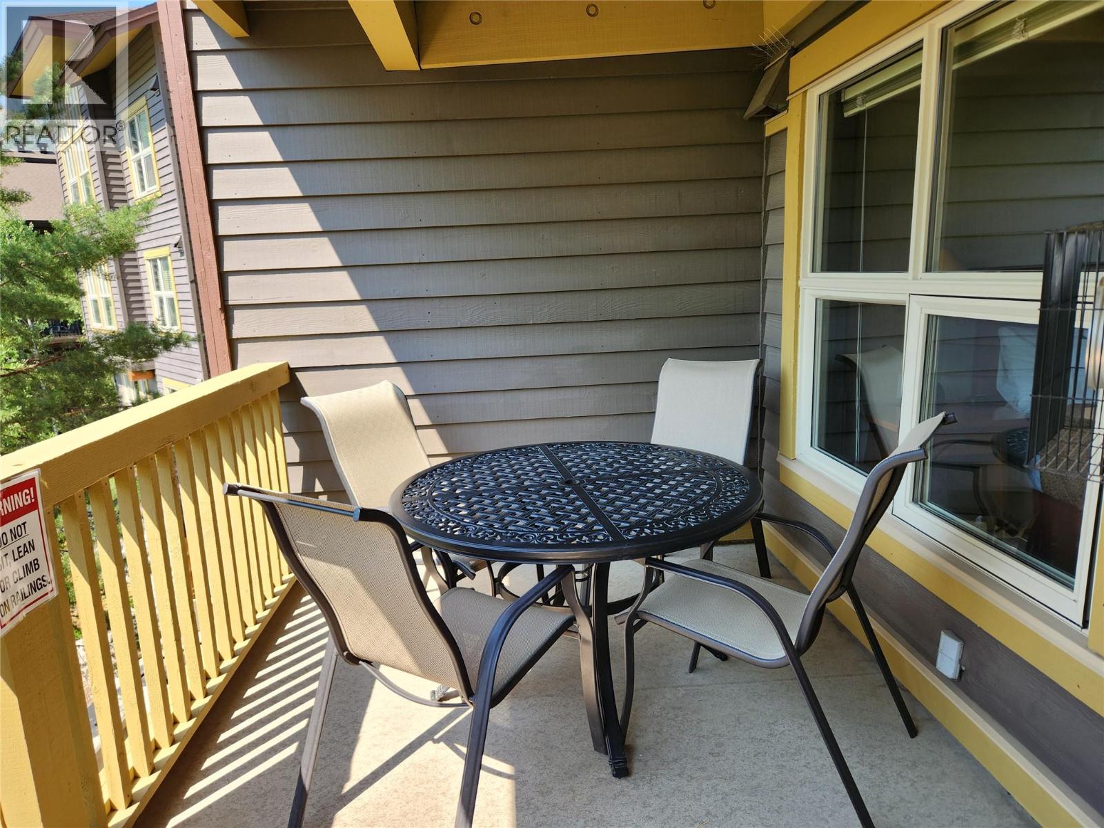 #305 2070 Summit Drive - 17