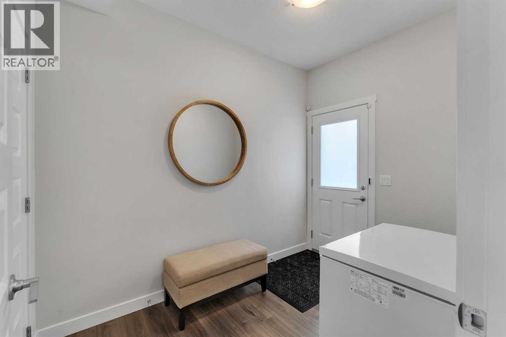 1105 Bayview Gardens SW - 22