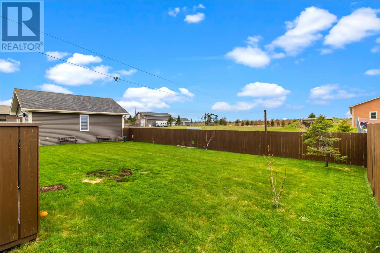 Property photo 32