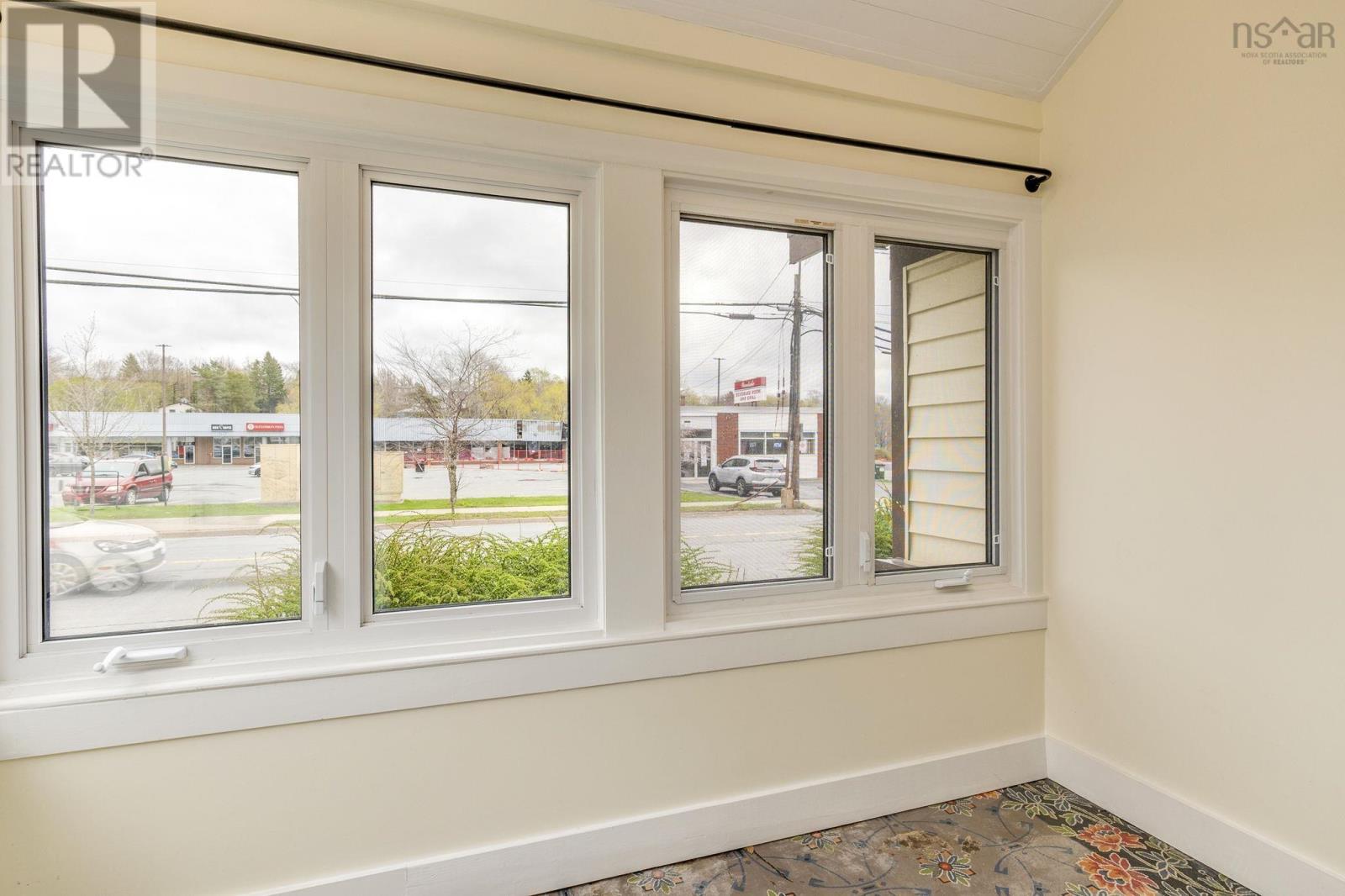 206 Pleasant Street - 15