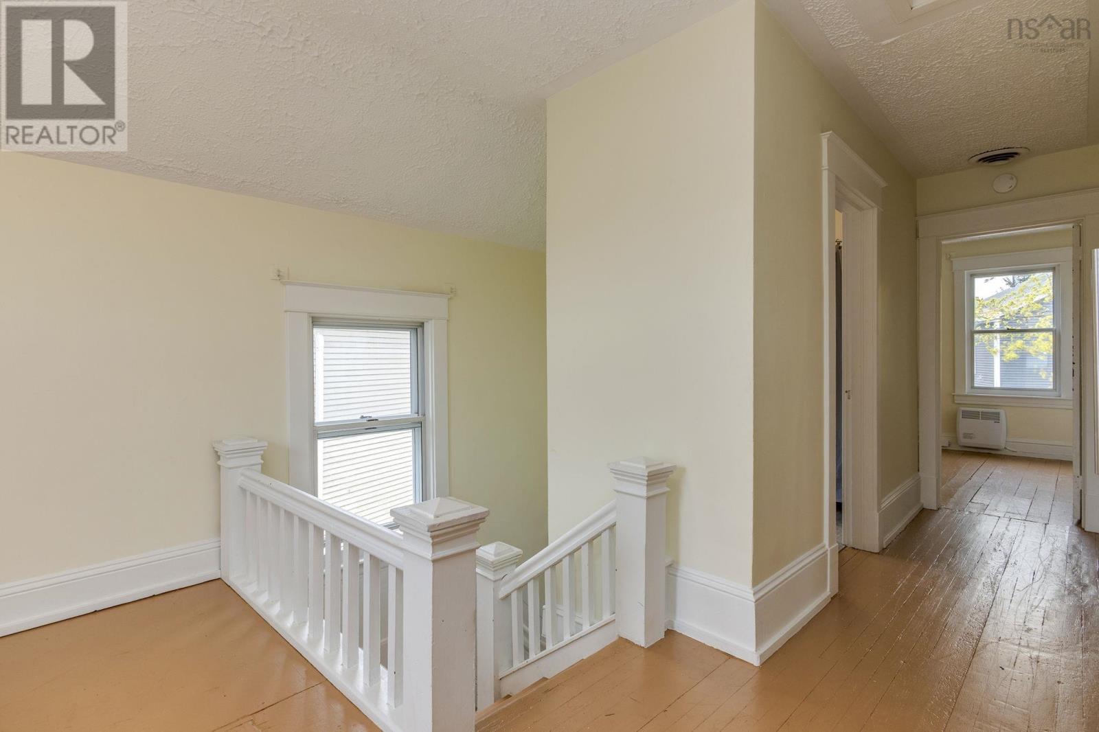 206 Pleasant Street - 43