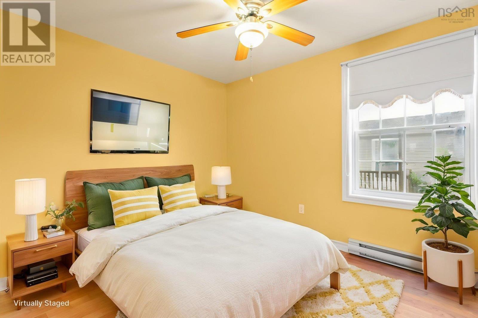 Property 24 of 32 of 122 Juniper Crescent