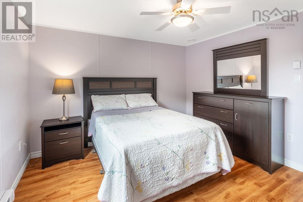 88 Brook Street - 33