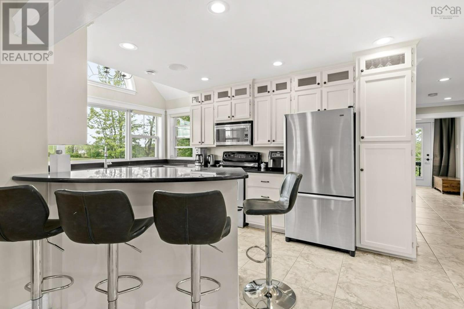 784 Shore Road - 21