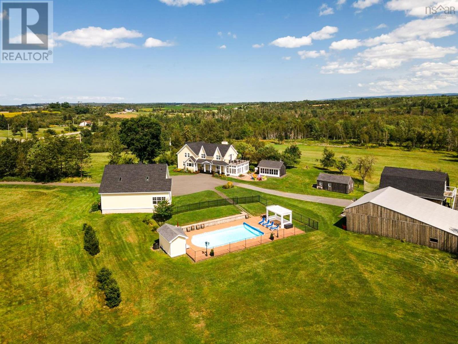 784 Shore Road - 10