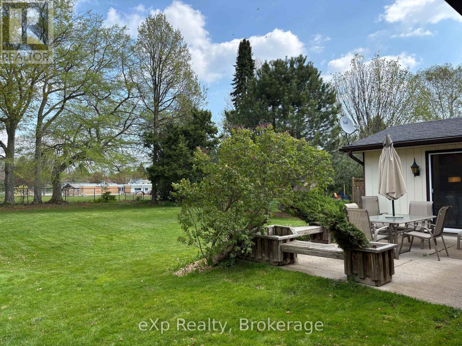 570 7TH STREET W - 15