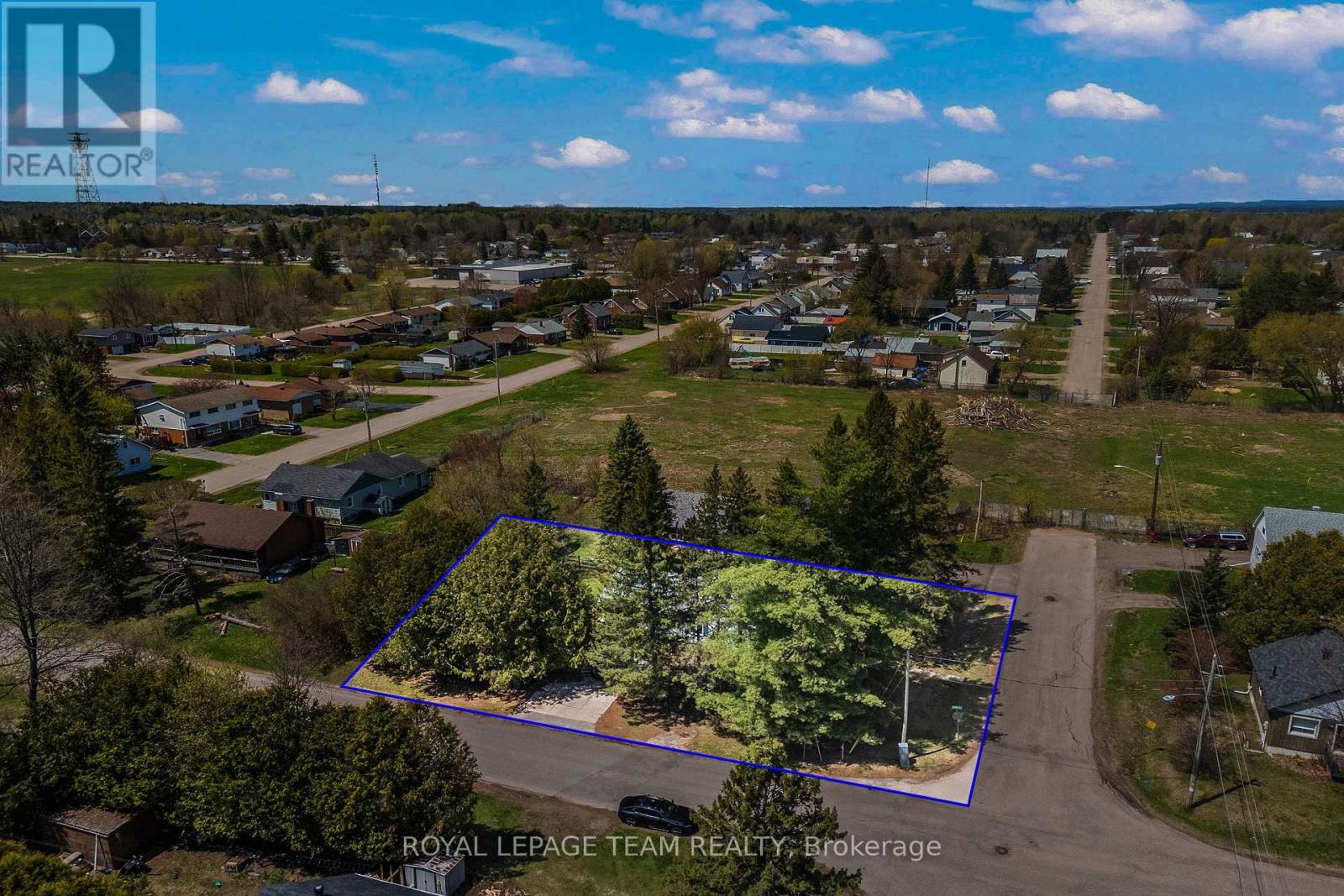 612 KAREN STREET - 5