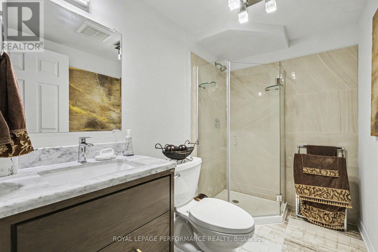 2202 CLENDENAN CRESCENT - 30