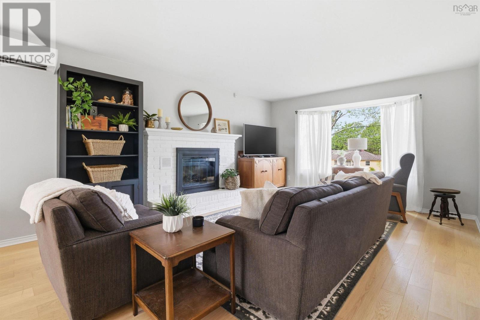 Property 30 of 46 of 87 Prince William Street