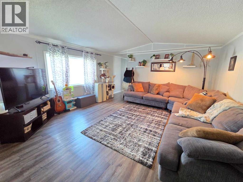 9702 104 Avenue - 16