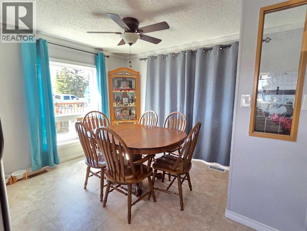 9702 104 Avenue - 21
