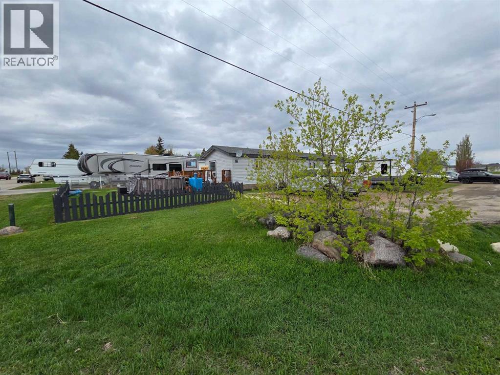 9702 104 Avenue - 3