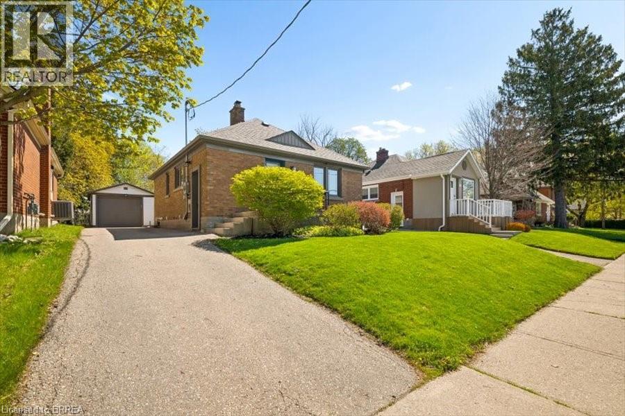 256 BOWMAN Street - 5