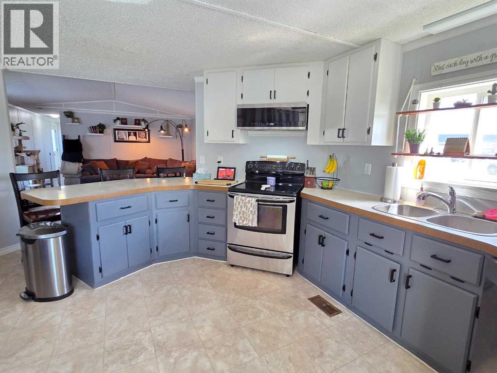 9702 104 Avenue - 20